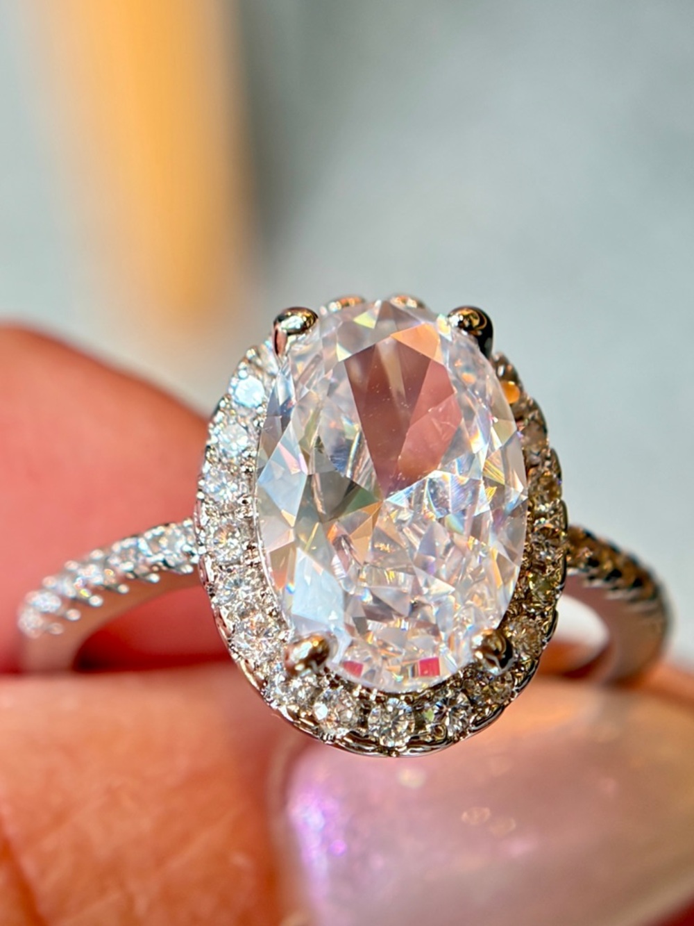 New 4.0Ct Oval Cut Cubic Zirconia Stones  Halo Accents Solitaire Ring in 7